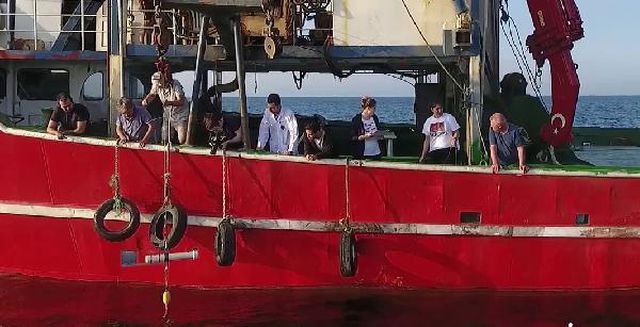 Marmara'da 450 farklı noktada müsilaj incelemesi yapan uzmanlardan uyarı: Bu seneki manzarayı arayacağız