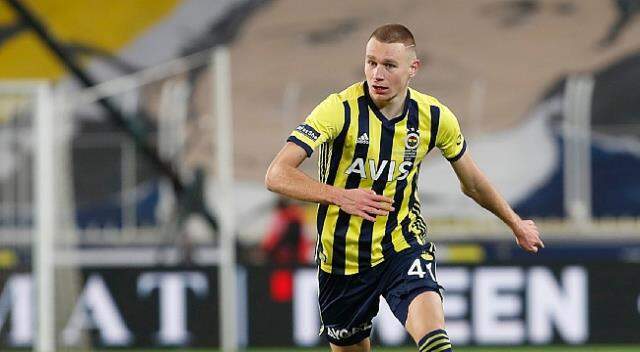Attila Szalai'nin yedek kalması tartışma yarattı! Gözler Vitor Pereira'da