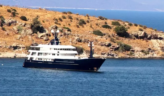 Rus milyarder 400 milyon dolarlık yatıyla 3 aydır Bodrum'da tatil yapıyor