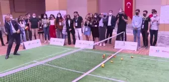 Gençler gönül verdikleri tenisin Türkiye'de gelişmesi için rapor hazırladı