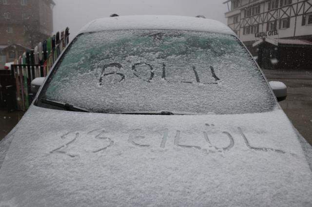 Bolu'ya yılın ilk karı düştü Bolu'ya yılın ilk karı düştü