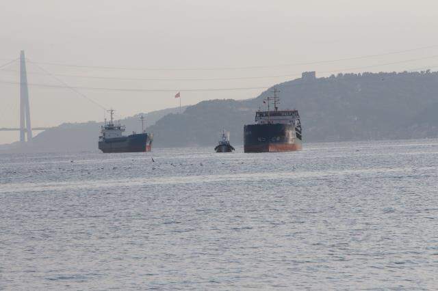Son Dakika! Yeniköy'de Türk ve Rus bandralı iki kuru yük gemisi çarpıştı Son Dakika! Yeniköy'de Türk ve Rus bandralı iki kuru yük gemisi çarpıştı