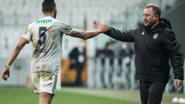 Josef de Souza, Ajax maçı öncesi taraftarları dua etmeye çağırdı Josef de Souza, Ajax maçı öncesi taraftarları dua etmeye çağırdı
