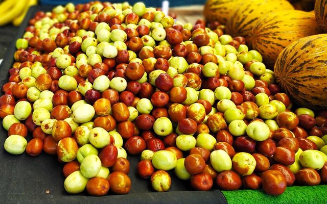 Şifa deposu hünnap, kilosu 15 liradan tezgahlarda yerini aldı