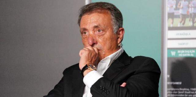 Ahmet Nur Çebi, Larin'e kapıyı gösterdi: Gitmek isteyen gidebilir, ben kısa keserim Ahmet Nur Çebi, Larin'e kapıyı gösterdi: Gitmek isteyen gidebilir, ben kısa keserim
