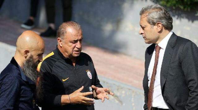Fatih Terim'den istifa sözleri! Başkan Burak Elmas ile 1.5 saatlik toplantı Fatih Terim'den istifa sözleri! Başkan Burak Elmas ile 1.5 saatlik toplantı