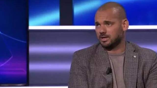 Sneijder objektifliğini kaybetti! Herkes Beşiktaş'ın golünde hata olduğunu söyledi, o hakemi savundu