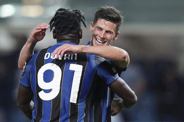 Atalanta ile Şampiyonlar Ligi'nde ilk maçına çıkan Merih Demiral, performansıyla dikkat çekti Atalanta ile Şampiyonlar Ligi'nde ilk maçına çıkan Merih Demiral, performansıyla dikkat çekti