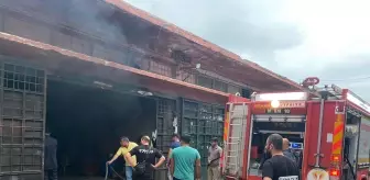 Ceyhan'da demir doğrama atölyesinde çıkan yangın söndürüldü