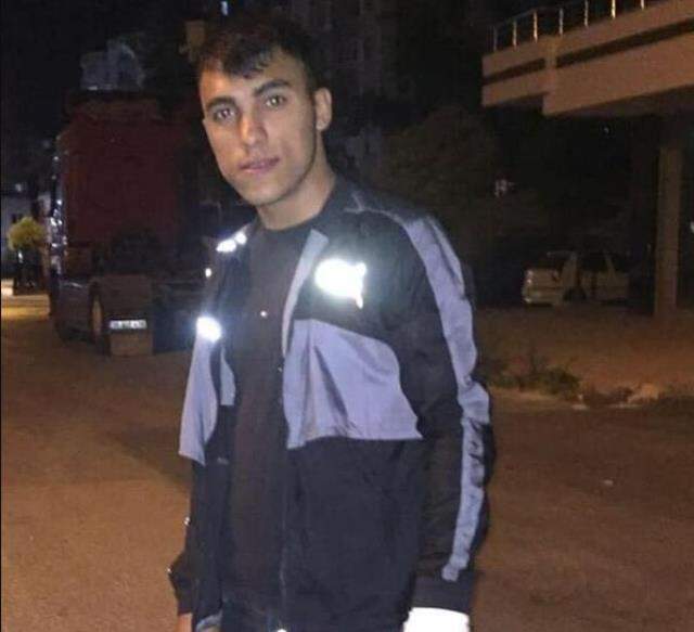 Son dakika haberi! 'Ulan' tartışmasında kalbinden bıçaklanarak öldürüldü Son dakika haberi! 'Ulan' tartışmasında kalbinden bıçaklanarak öldürüldü