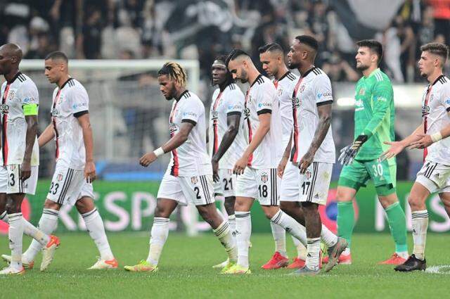 Ülke puanımız eriyor! Değil Şampiyonlar Ligi değil, artık Avrupa Ligi bile hayal Ülke puanımız eriyor! Değil Şampiyonlar Ligi değil, artık Avrupa Ligi bile hayal