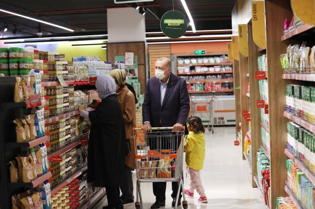 Cumhurbaşkanı Erdoğan talimatı verdi: Tarım Kredi marketlerinin sayısı bine çıkacak