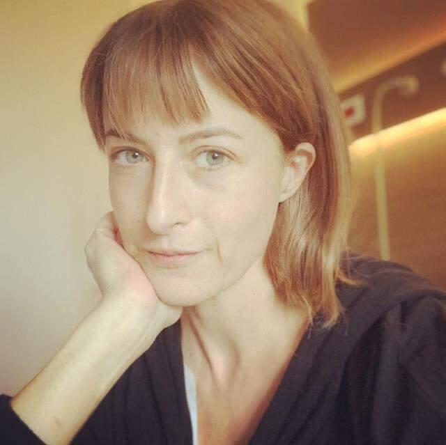 Hastane çıkışı görüntülenen Canan Ergüder, güzel haberi verdi: Kemoterapi bitti