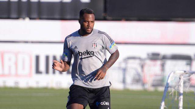 Larin'in talepleri Başkan Çebi'yi çıldırttı: Beşiktaş'ın oyuncusuna imza parası mı istiyor?
