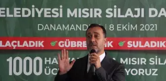 Silivri Belediyesi besicilere ücretsiz mısır silajı dağıttı