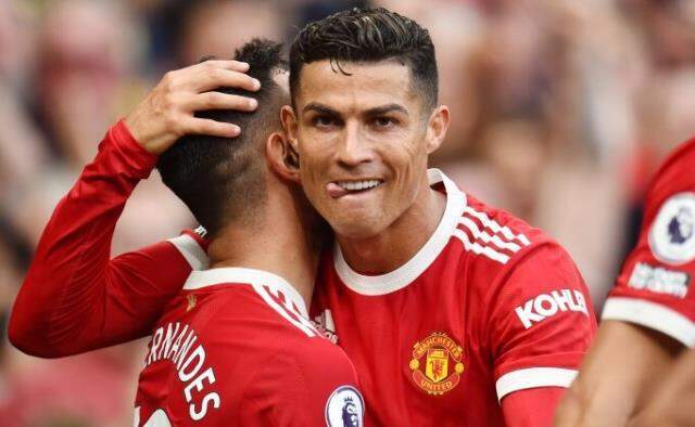 Cristiano Ronaldo 36 yaşında zirvede! Yine 'En iyi' futbolcu seçildi Cristiano Ronaldo 36 yaşında zirvede! Yine 'En iyi' futbolcu seçildi