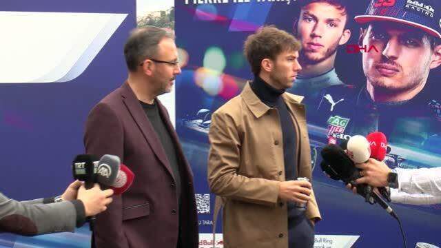 F1'in ünlü pilotu Pierre Gasly'den Burak Yılmaz itirafı! Konuyu bir anda Milli futbolcumuza getirdi F1'in ünlü pilotu Pierre Gasly'den Burak Yılmaz itirafı! Konuyu bir anda Milli futbolcumuza getirdi