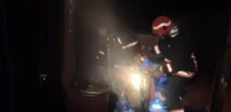 Altınova'da bir evde çıkan yangın söndürüldü