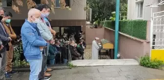 Silahlı saldırıda öldürülen belediye işçisi toprağa verildi