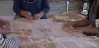 Malatya'nın tescilli dut pestili, ev hanımlarının geçim kaynağı oldu