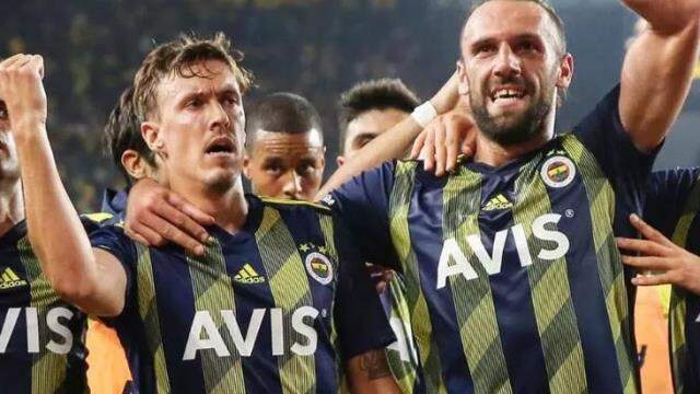 Fenerbahçeliler'in beklediği haber geldi! Vedat Muriqi müjdesi Fenerbahçeliler'in beklediği haber geldi! Vedat Muriqi müjdesi