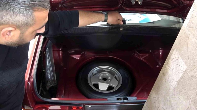 30 yıl önce üretildi, fabrikadan çıktığı gibi duruyor: 7 bin kilometredeki Tofaş'a fiyat biçilemiyor