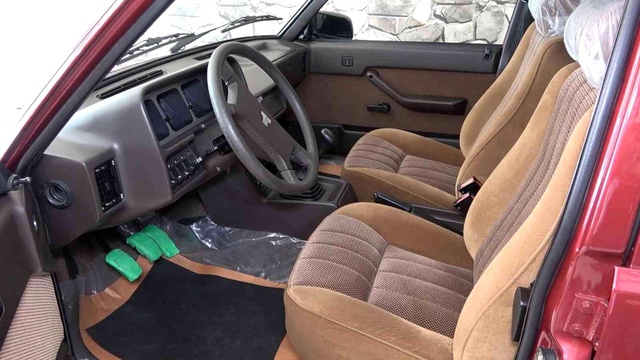30 yıl önce üretildi, fabrikadan çıktığı gibi duruyor: 7 bin kilometredeki Tofaş'a fiyat biçilemiyor