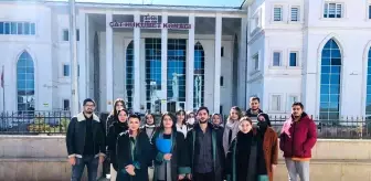 Kız çocuğunu istismar ettiği iddiasıyla yargılanan sanığa yurtdışı yasağı verildi, dava 9 Aralık'a ertelendi