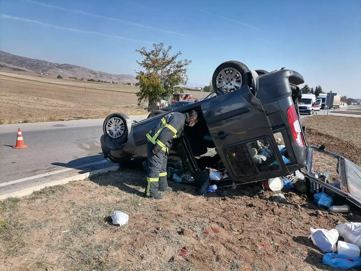 Son Dakika Amasya daki trafik kazasında 3 kişi yaralandı Son Dakika