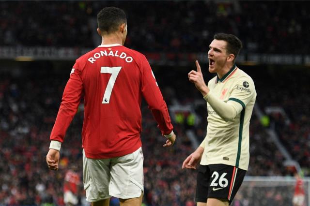 Ronaldo'dan skandal hareket! Tarihi Liverpool maçında yere düşen genç futbolcuyu acımasızca tekmeledi