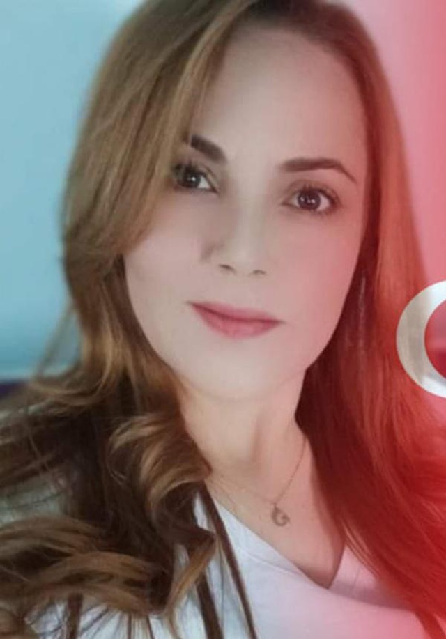 Hülya, sokakta göğsünden vurulmuş olarak ölü bulundu