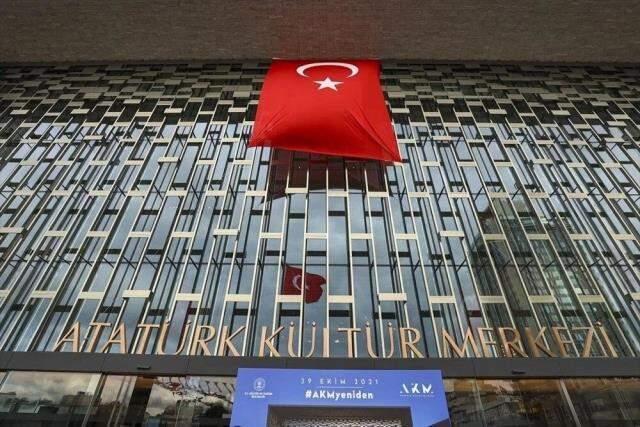 Kültür ve sanatın kalbinin atacağı Atatürk Kültür Merkezi açıldı