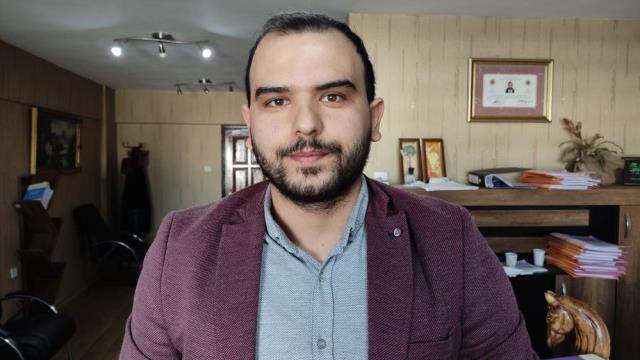 'Vatansız' Türk kızının dram! Yetkililerden yardım bekliyor 'Vatansız' Türk kızının dram! Yetkililerden yardım bekliyor