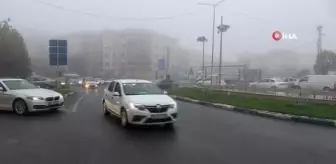 Trakya'da etkili olan yoğun sis sürücülere zor anlar yaşattı