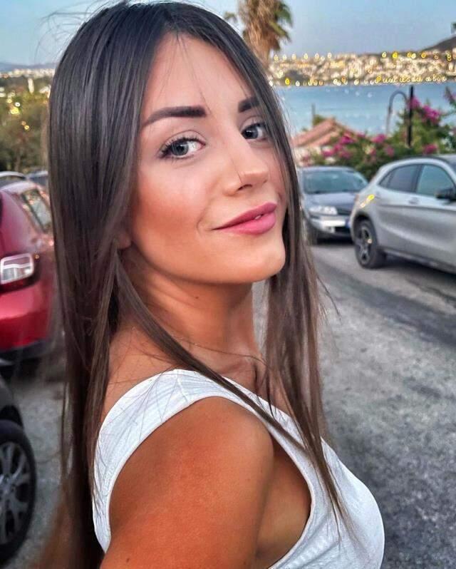 MasterChef Türkiye yarışmacısı Pelin Zaman'ın sevgilisi ünlü şarkıcı Gökhan Akar çıktı