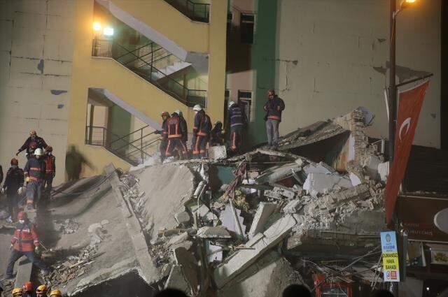 Son Dakika: Malatya'da çöken binada tadilat yaptığı öne sürülen iş yeri sahibi, gözaltına alındı