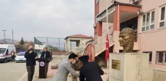 Büyük Önder Atatürk'ü anıyoruz
