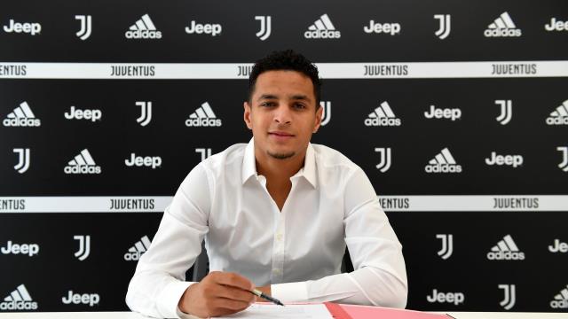 PSV'den Juventus'a transfer olmuştu! Bunalıma giren Mohamed Ihattaren, 19 yaşında futbolu bırakıyor