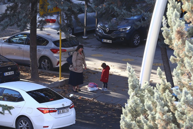 Türkiye, Ata'yı saygıyla anıyor! Saatler 9'u 5 geçe hayat bir dakikalığına durdu Türkiye, Ata'yı saygıyla anıyor! Saatler 9'u 5 geçe hayat bir dakikalığına durdu