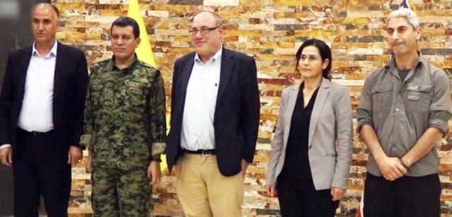 ABD Dışişleri Bakanlığı'ndan üst düzey heyet, görevden alındığı söylenen teröristbaşı Mazlum Kobani'yle görüştü