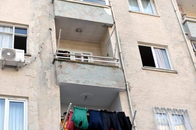 Yine Adana, yine baba-oğul cinayeti! Tartıştığı babasını banyoda boğazını keserek öldürdü