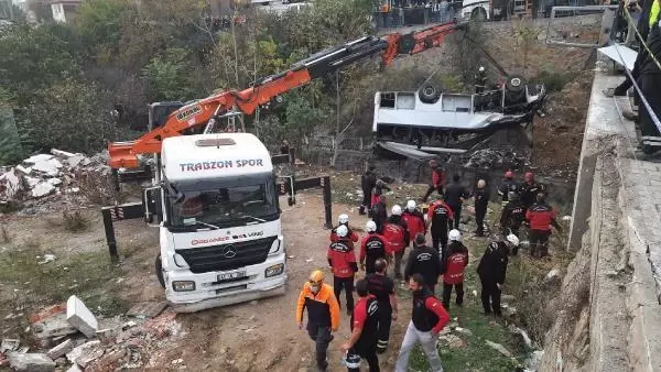 5 kişinin hayatını kaybettiği kazada araç eski, sürücün ise belgeleri eksik çıktı