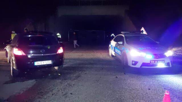 Tekirdağ'da otomobil ile askeri personel servisi çarpıştı: 14 asker yaralı Tekirdağ'da otomobil ile askeri personel servisi çarpıştı: 14 asker yaralı
