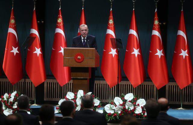 Son Dakika! Erdoğan'dan döviz artışı açıklaması: Kurdaki rekabet gücü istihdamda artışa yol açar