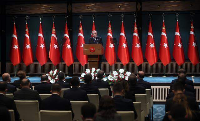 Son Dakika! Erdoğan'dan döviz artışı açıklaması: Kurdaki rekabet gücü istihdamda artışa yol açar