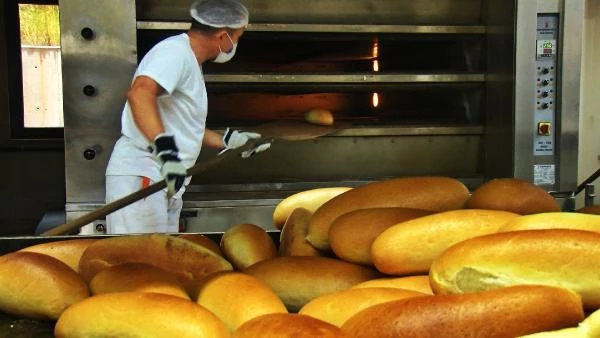 Türkiye Fırıncılar Federasyonu, ekmeğin 4-5 lira olacağı iddialarını yalanladı