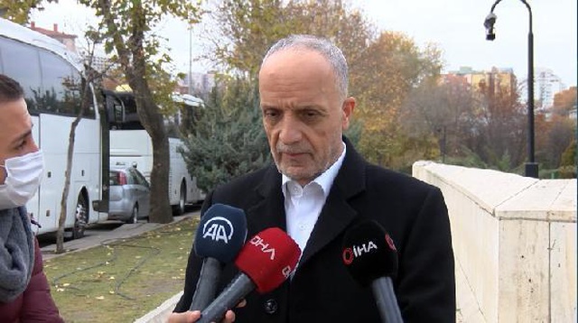 Türk-İş'ten asgari ücrete ilişkin yeni açıklama: Toplumun yüzde 90'ını memnun edecek bir rakam gelirse 'evet' deriz Türk-İş'ten asgari ücrete ilişkin yeni açıklama: Toplumun yüzde 90'ını memnun edecek bir rakam gelirse 'evet' deriz