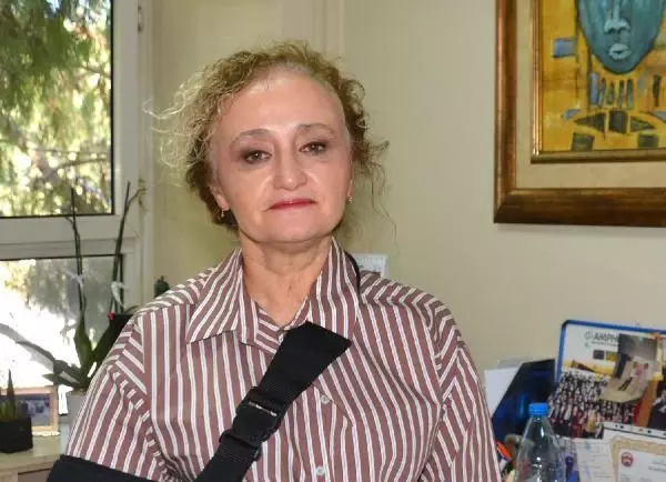 Profesör Taşova'dan Omicron varyantı için korkutan sözler: Hızla yayılacak ve aşısızları daha çok etkileyecek