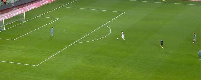 Türkiye Kupası maçında ilginç anlar! Vanspor'un gol atması için kaleyi açan Konyaspor gönülleri fethetti