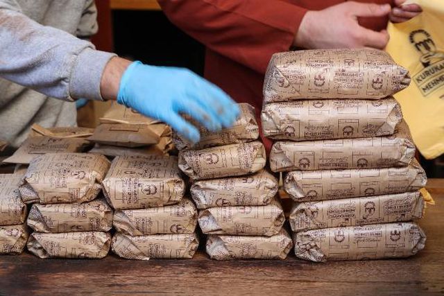 Sene başında 30 liraya satılan kahvenin kilosu şimdi 140 lira Sene başında 30 liraya satılan kahvenin kilosu şimdi 140 lira